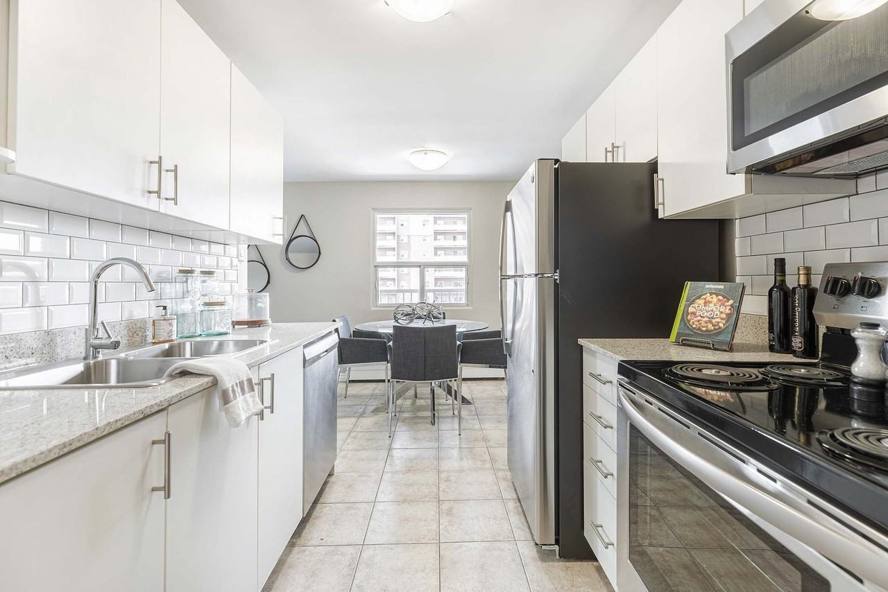 St. James Place III - Photo 2 of 13