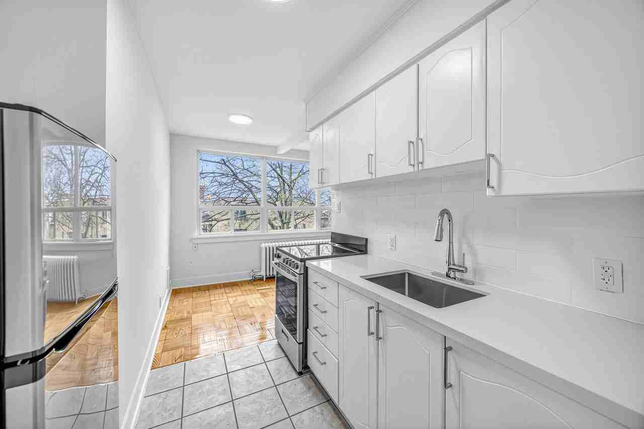 46 Montye Avenue - Photo 5 of 6