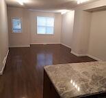 Beautiful 3 Bedroom Townhouse in Walker Lakes - Photo 3 of 11