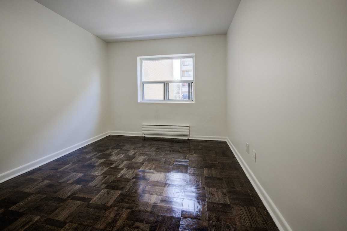 Mountain Apartments - Photo 6 of 19