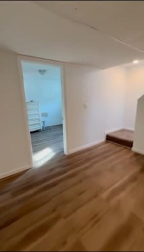 546 Junction St - Photo 5 of 20