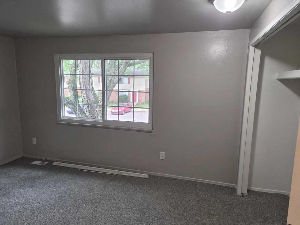 Regency Townhomes - Photo 4 of 10