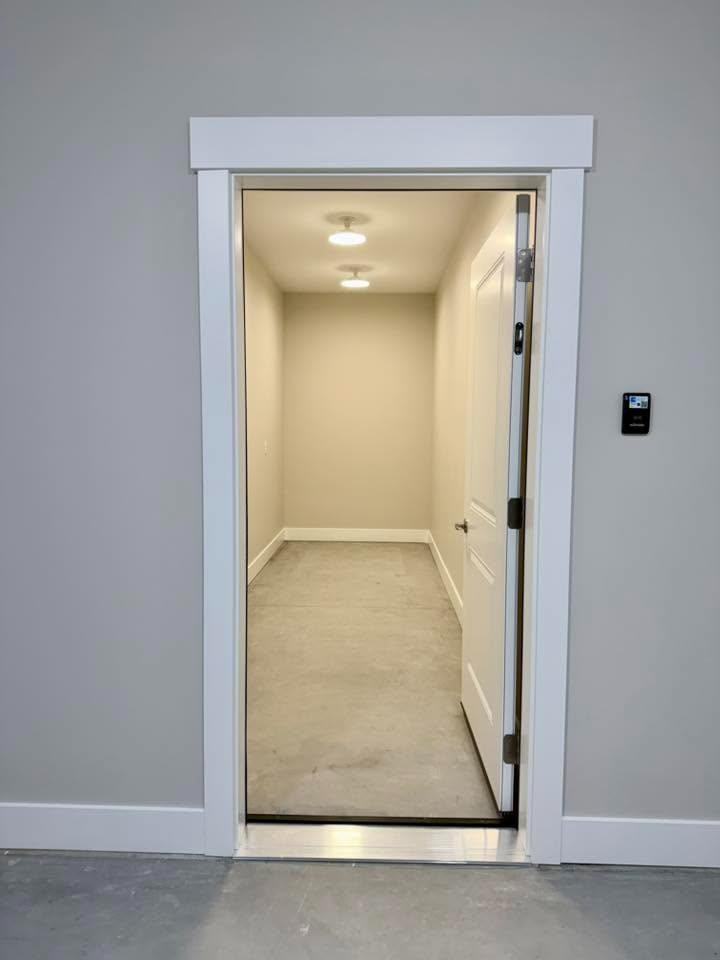 7212 Shaver Dr - Photo 4 of 20