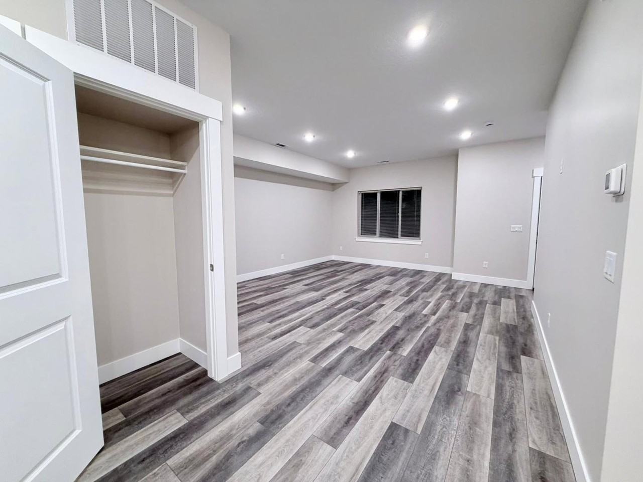 7212 Shaver Dr - Photo 6 of 20