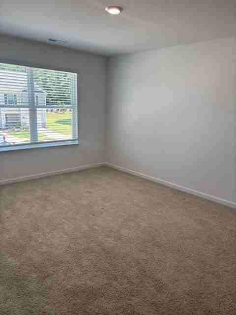 21 Bee Garden Ct #1 - Photo 4 of 13