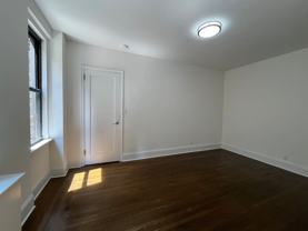 E 46th St #7R - Photo 1 of 1