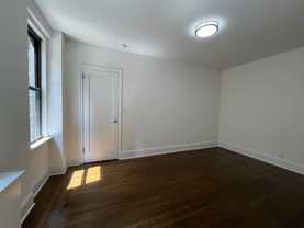 E 46th St #4A - Photo 1 of 1