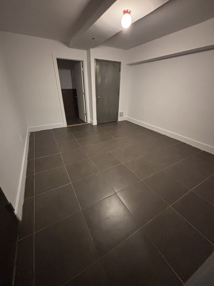 678 Prospect Place - 682 1F - Photo 5 of 8