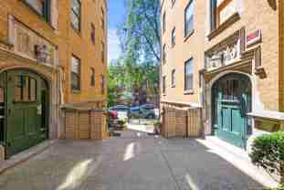 7209 S Yates Blvd - Photo 1 of 1