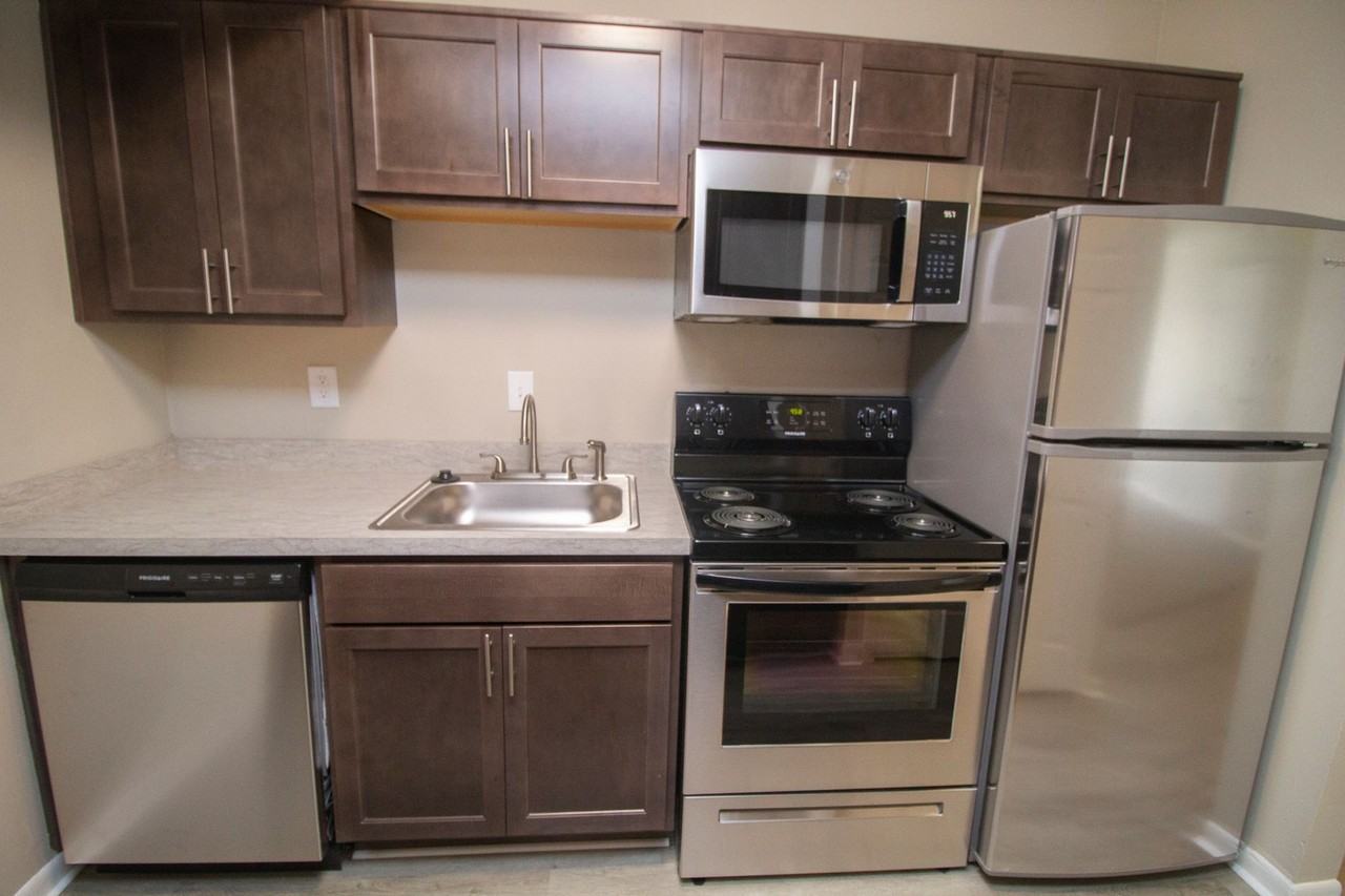 3325 Watkins Lake Rd. - Photo 4 of 20
