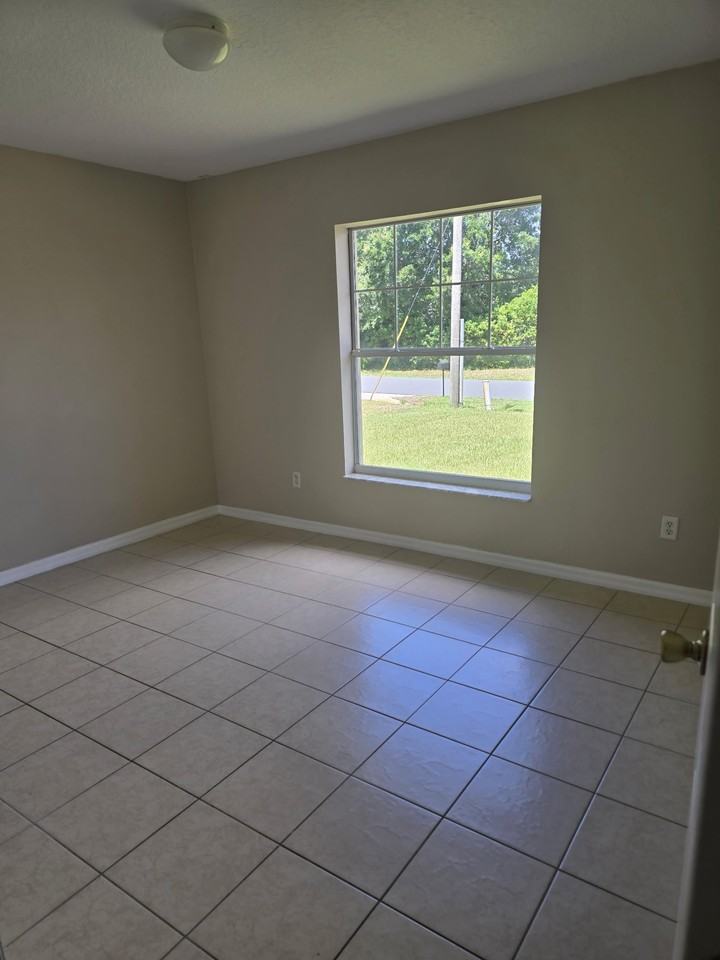112 Plain View Dr #A - Photo 4 of 9