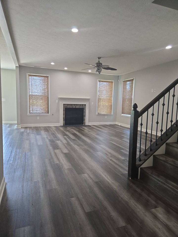 6323 Burgin Dr #1 - Photo 7 of 30