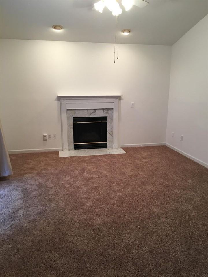 111 Sumner Meadows Ln - Photo 3 of 20