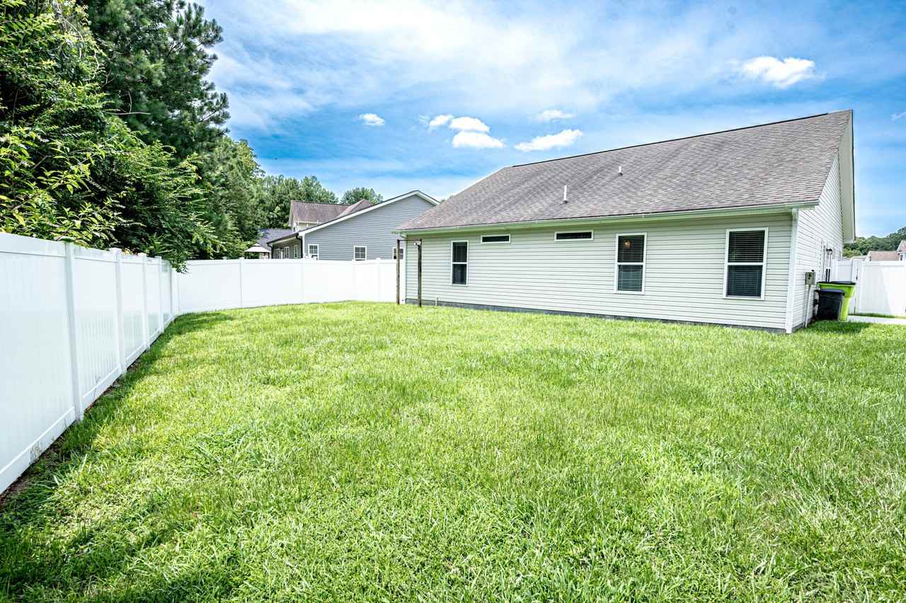 312 Hawks Bluff Dr #1 - Photo 5 of 20