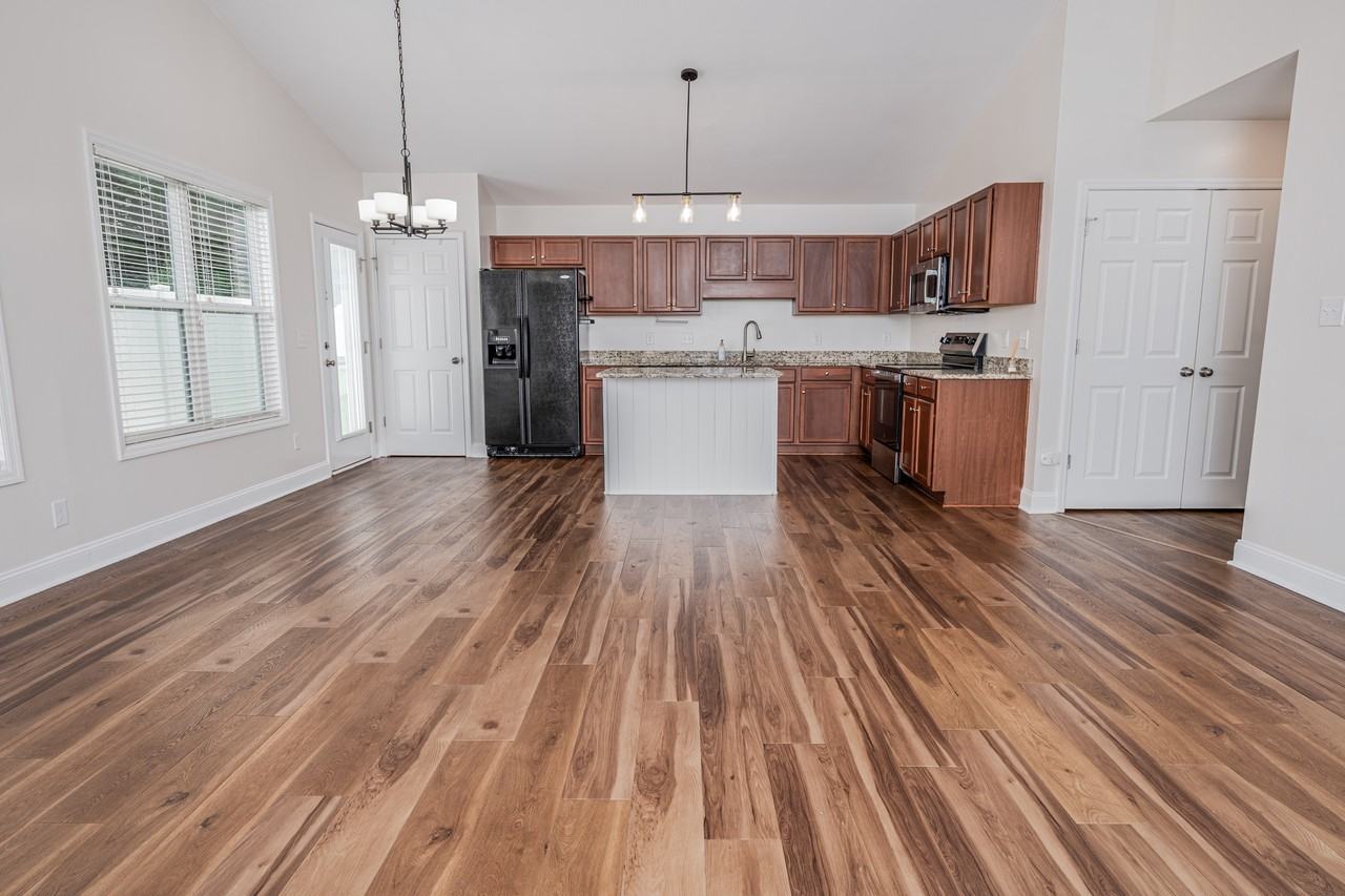 312 Hawks Bluff Dr #1 - Photo 6 of 20