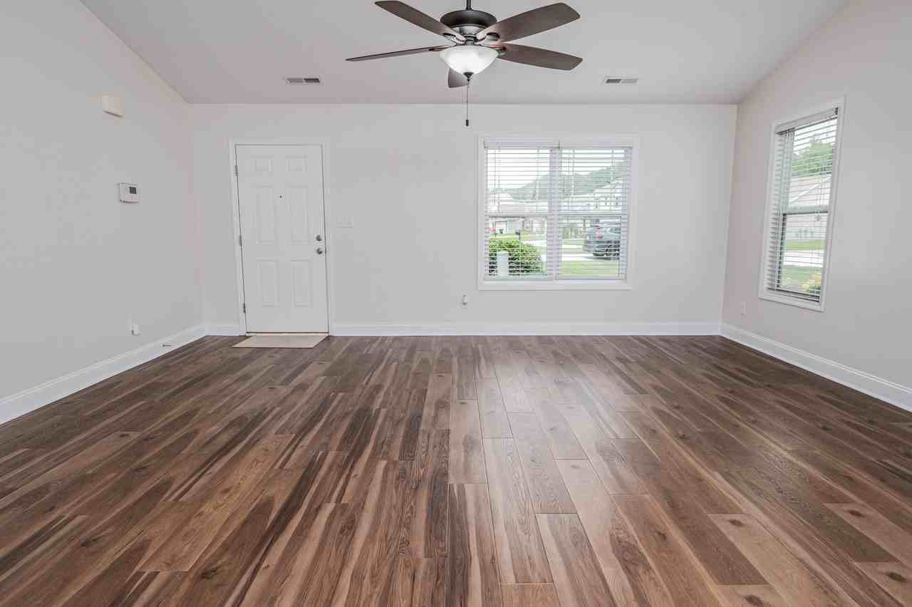 312 Hawks Bluff Dr #1 - Photo 7 of 20