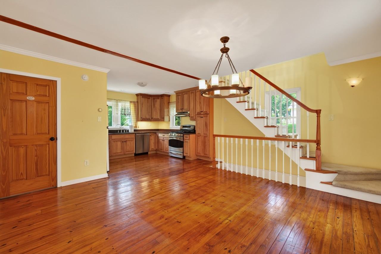 1164 E Schuylkill Rd #1 - Photo 6 of 28