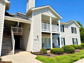 7117 West Friendly AvenueUnit H #H - Photo 1 of 1