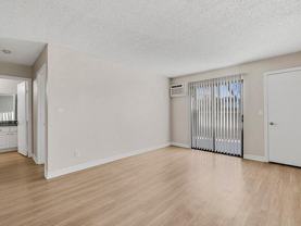 856 Heatherwood Ln - Photo 1 of 1