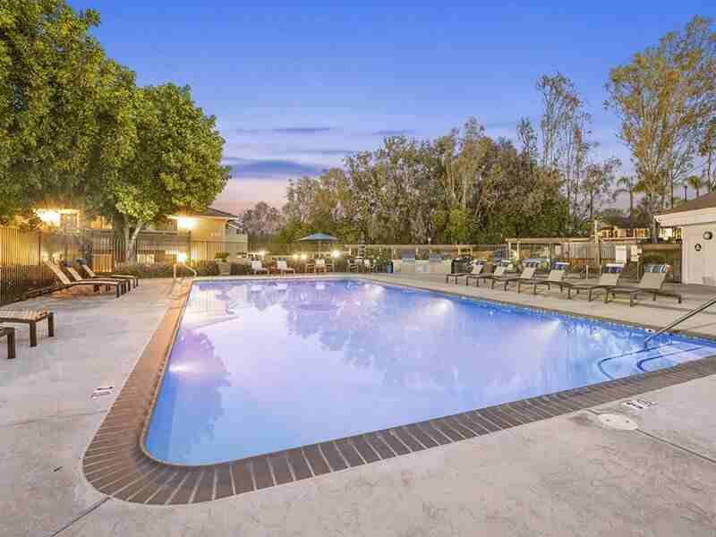 856 Heatherwood Ln
