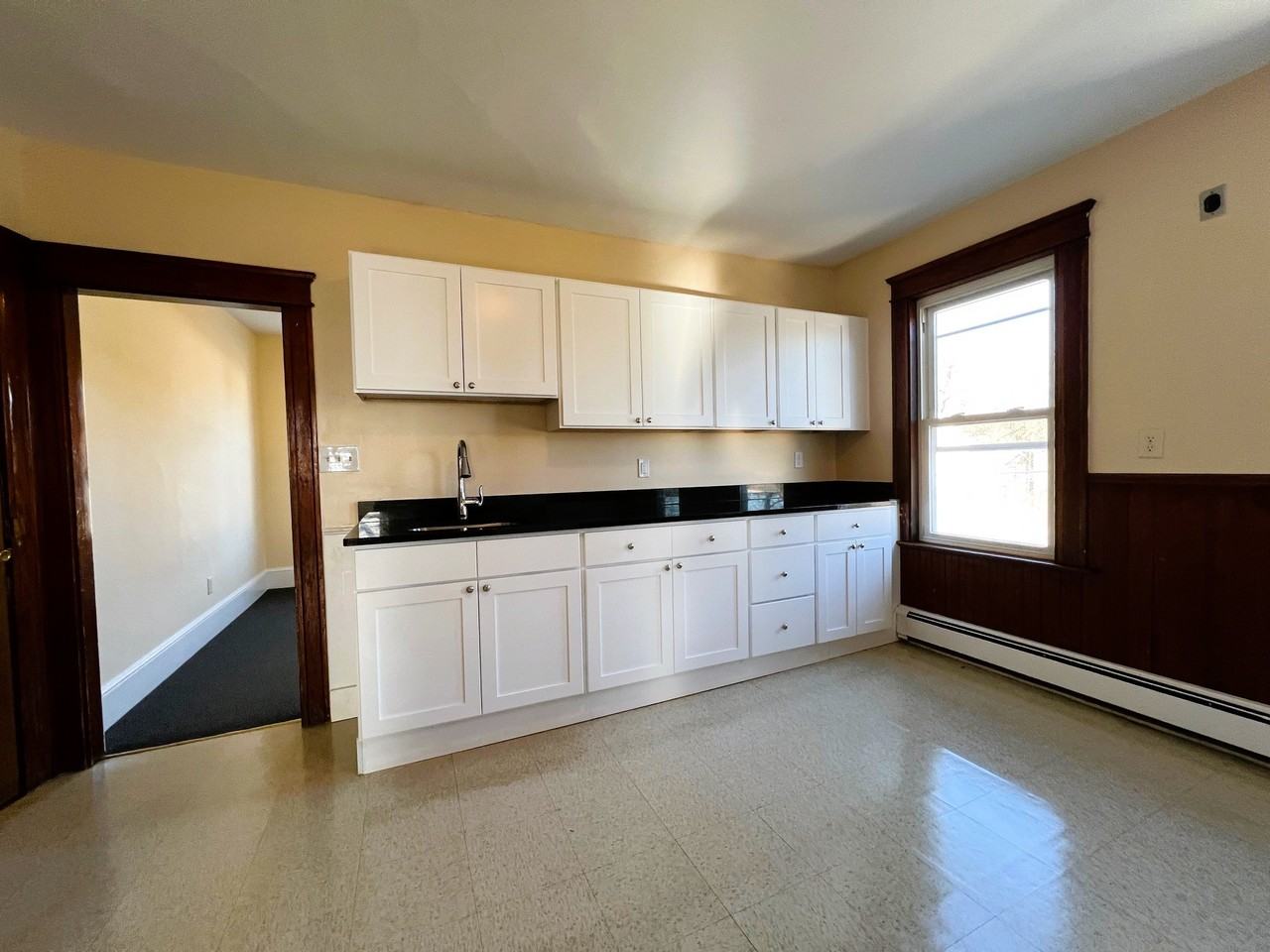 61 Rutland St #2R - Photo 2 of 10