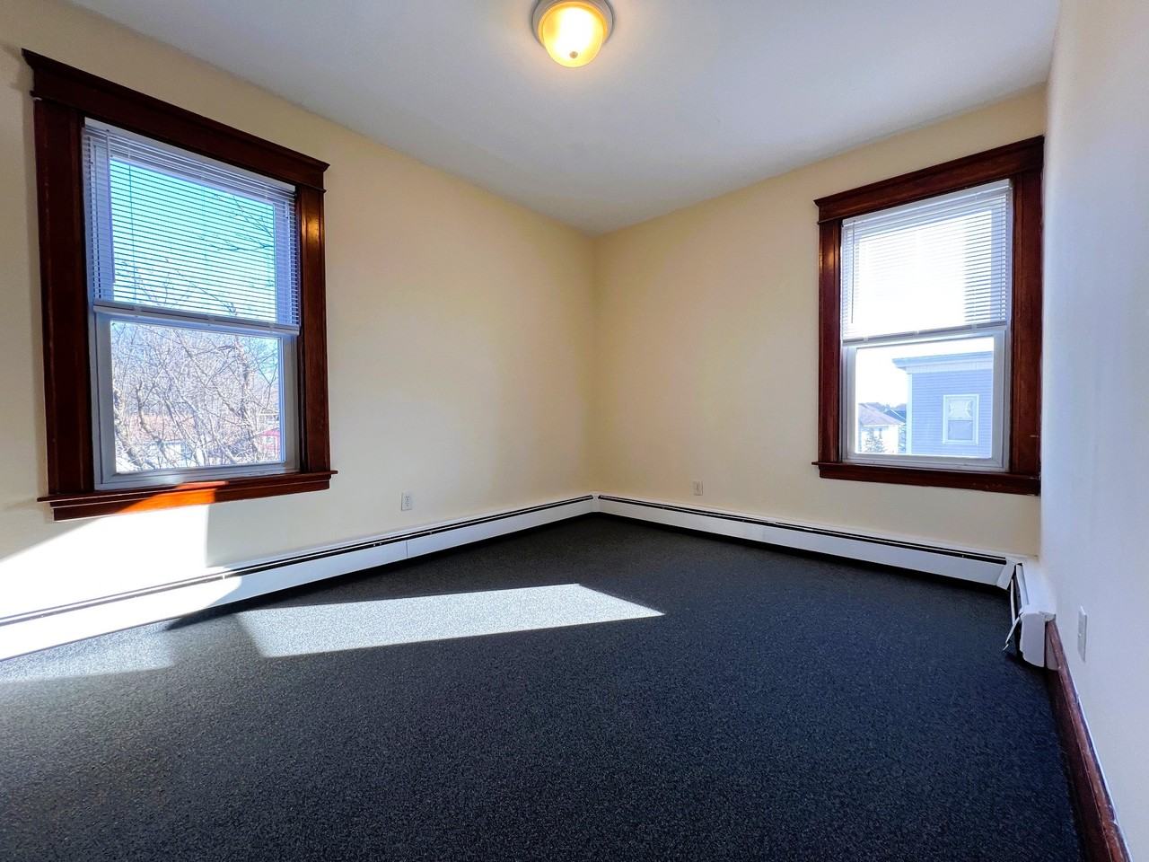61 Rutland St #2R - Photo 6 of 10