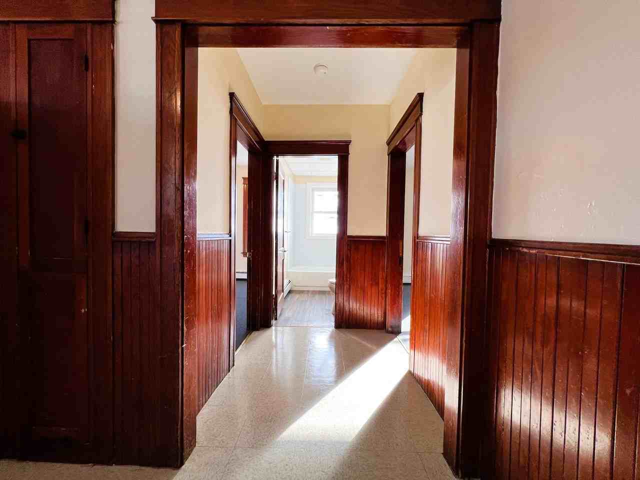 61 Rutland St #2R - Photo 7 of 10