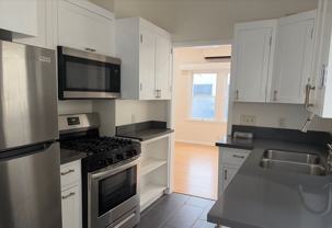 HKO-852 N. Oxford Ave. - Photo 1 of 1