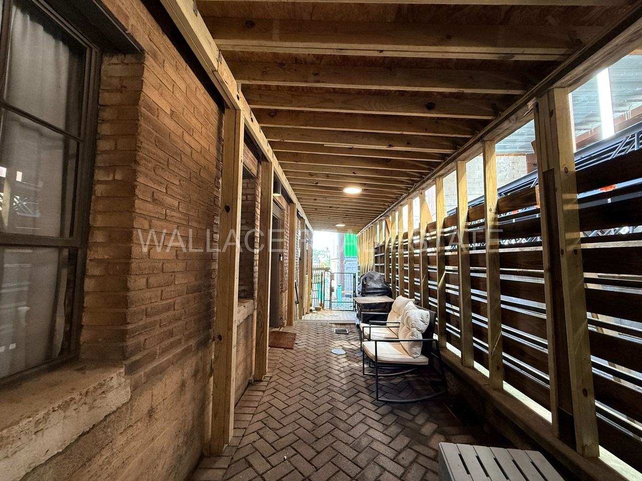 473 Walnut St - Photo 2 of 11