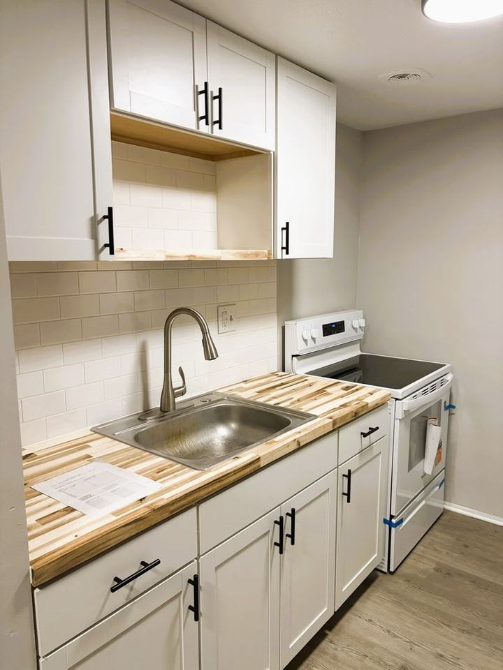 Reed Park Apartments - Photo 2 of 20