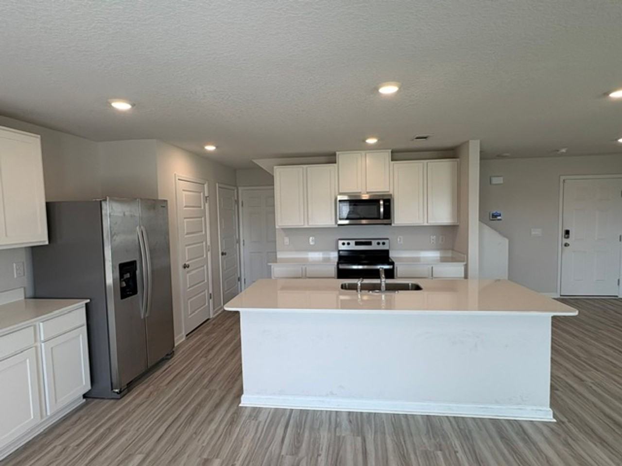 2637 Saltgrass Way - Photo 6 of 30