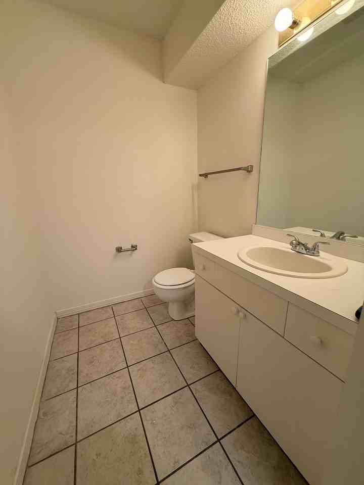 946 Rachel Dr - Photo 7 of 20