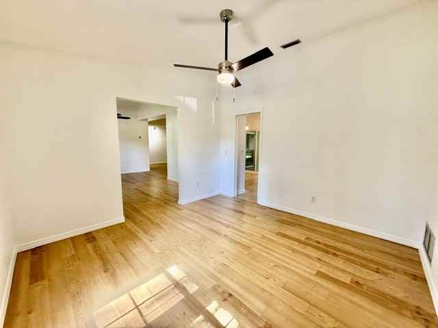 860 N Kansas Ave #1 - Photo 4 of 24