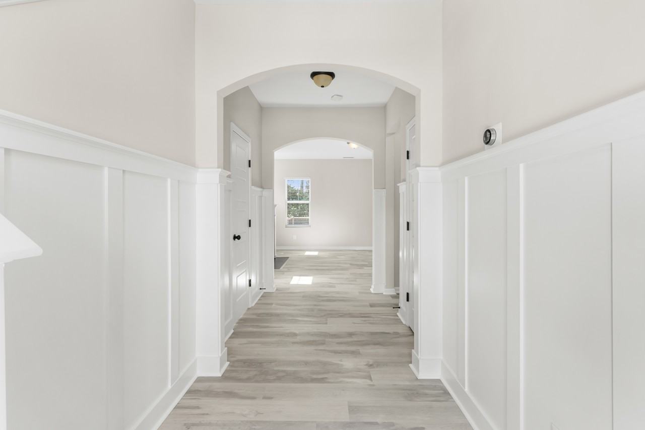 240 E Quailwood Dr #1 - Photo 5 of 34