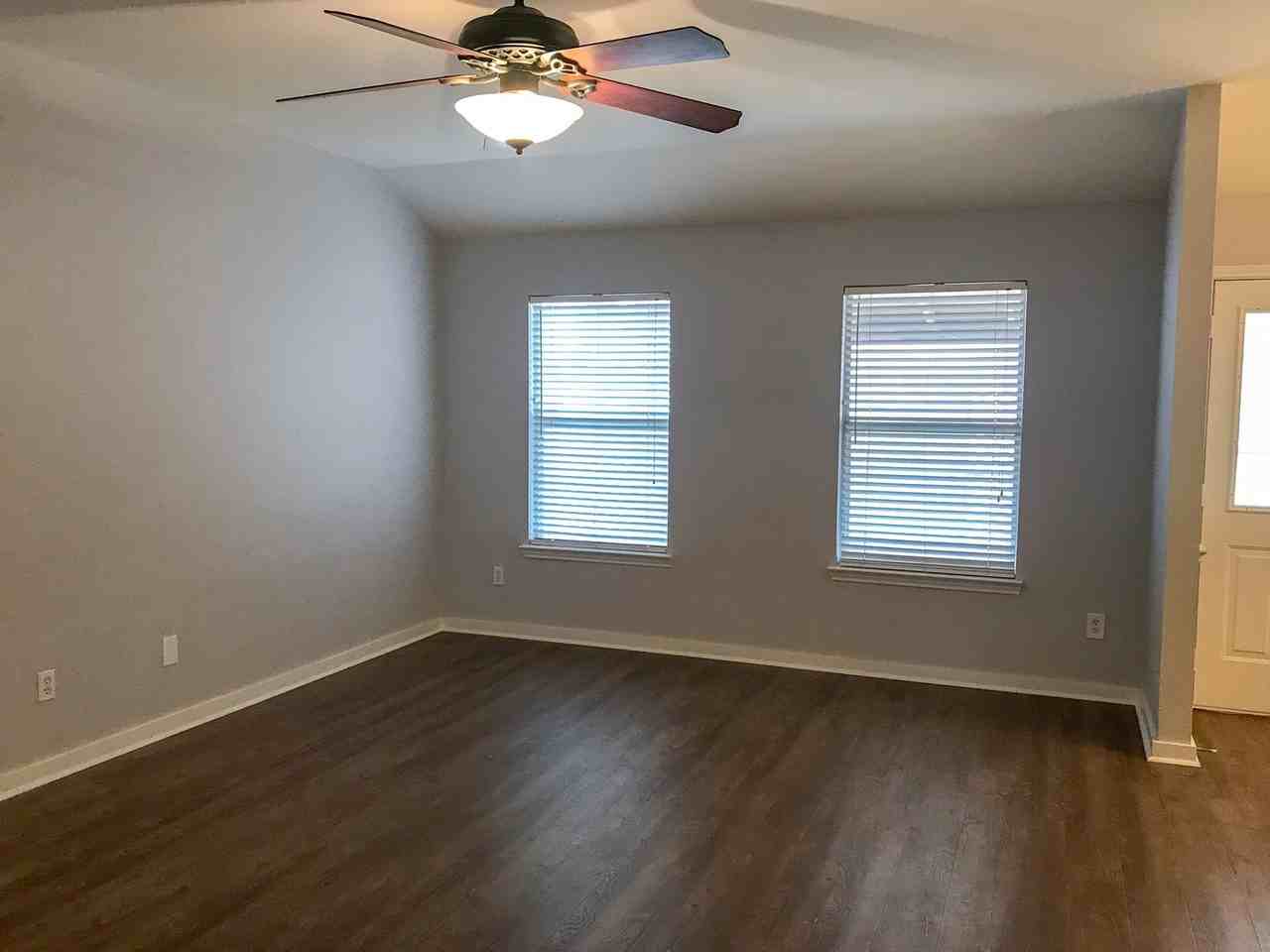 1704 Morning Meadows Cv - Photo 4 of 21