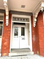featured image of 104 104 & 104 1/2 E Clay St