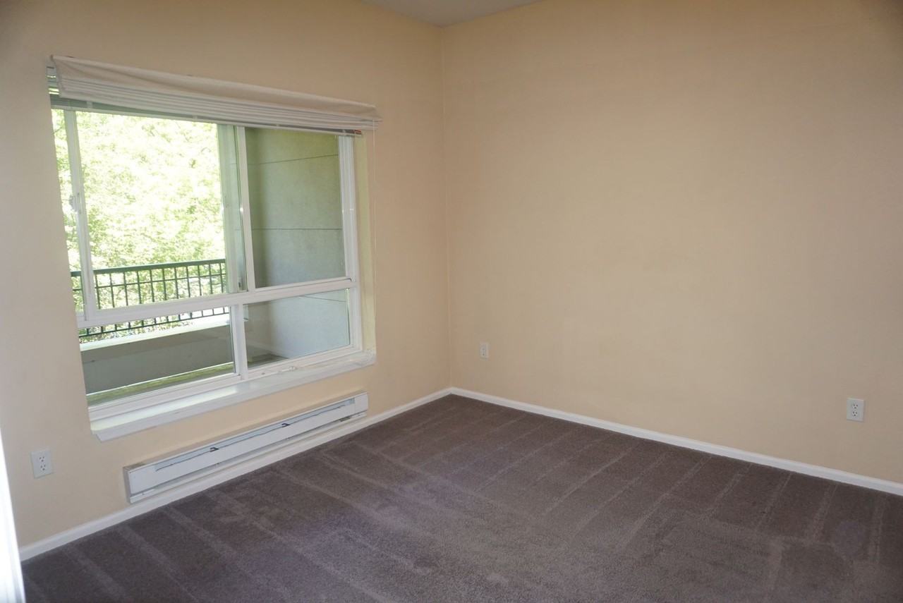 Khorram Properties LLC DBA Milano Apartment Homes - Photo 5 of 12
