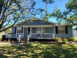 featured image of 4043 Nashville Dr