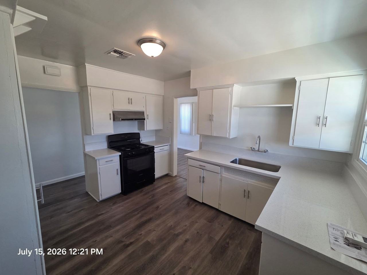 921 E Alwood St - Photo 6 of 14
