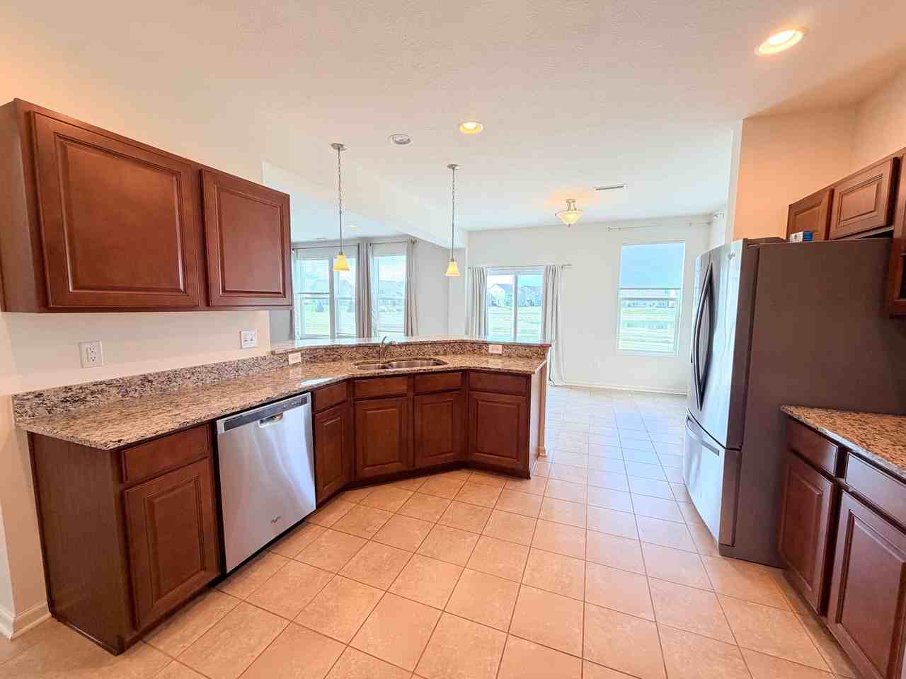 2513 Shadow Bend Dr - Photo 6 of 27