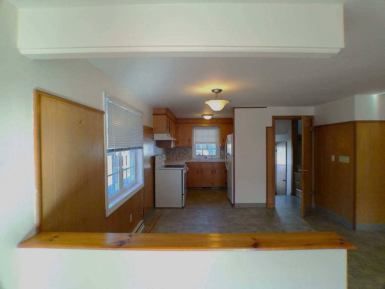 17 Hazelton St #1 - Photo 5 of 13