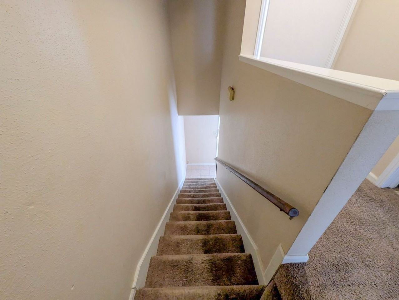 9030 Glen Meadow Ln - Photo 6 of 13