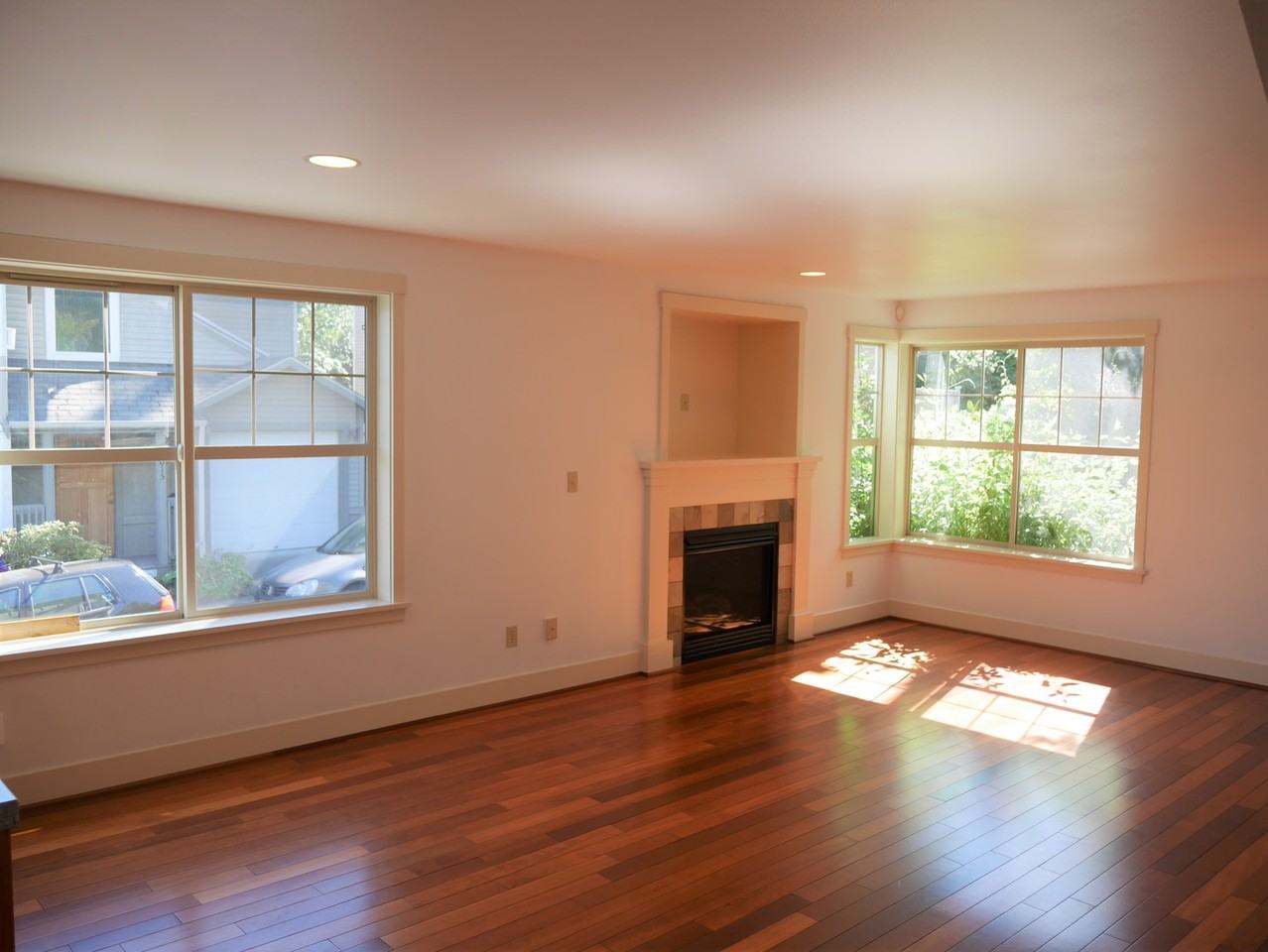 2020 E Terrace St - Photo 3 of 20