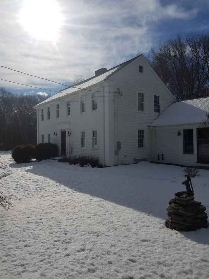 105 Jeremy Hill Rd