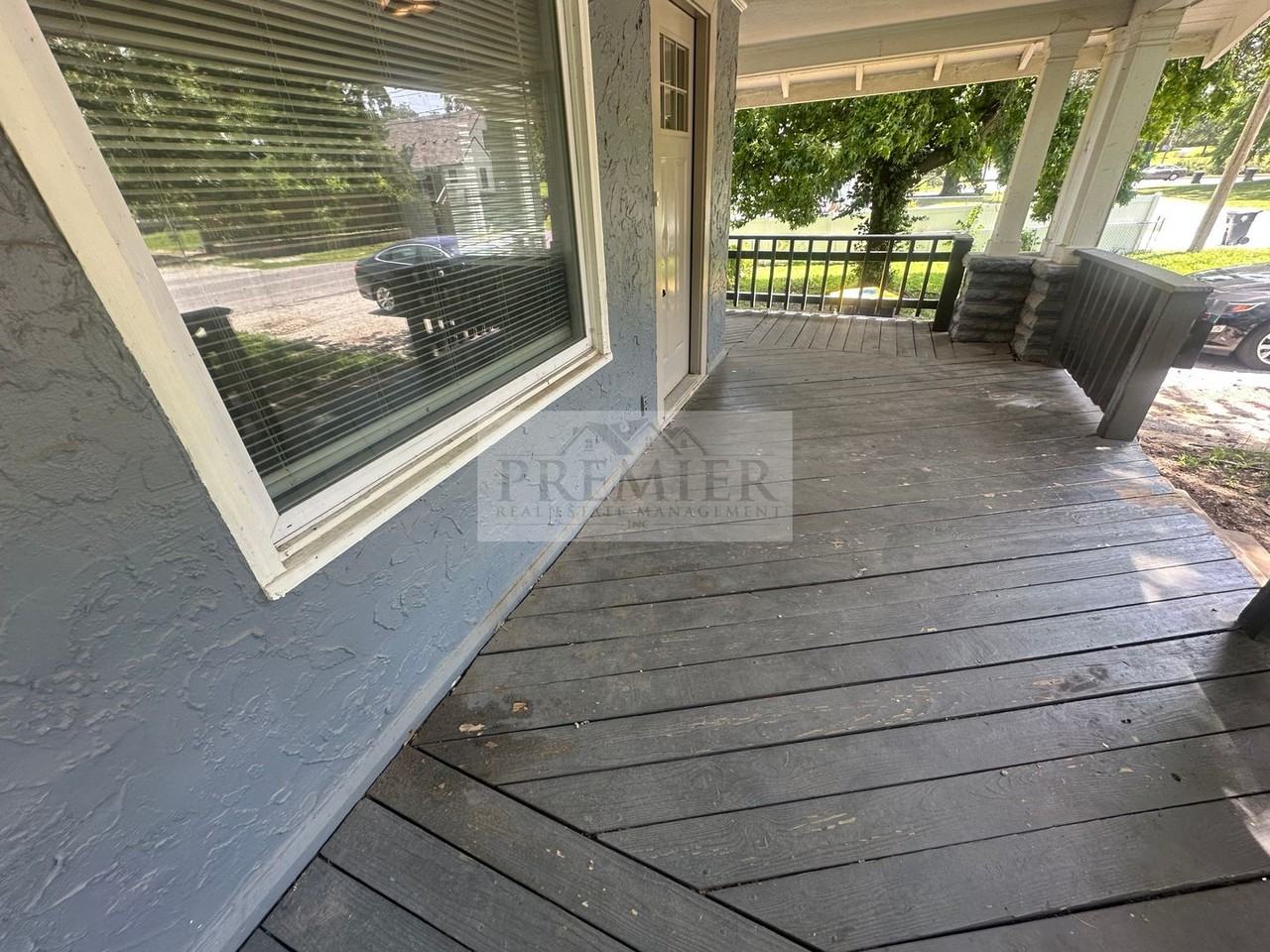 1702 E 72nd St - Photo 2 of 21
