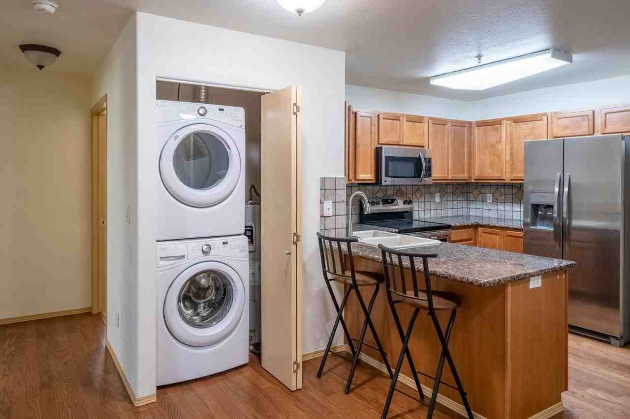 304 N Greensferry Rd #208 - Photo 5 of 28