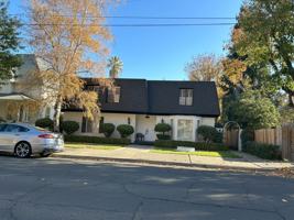 featured image of 643 College St