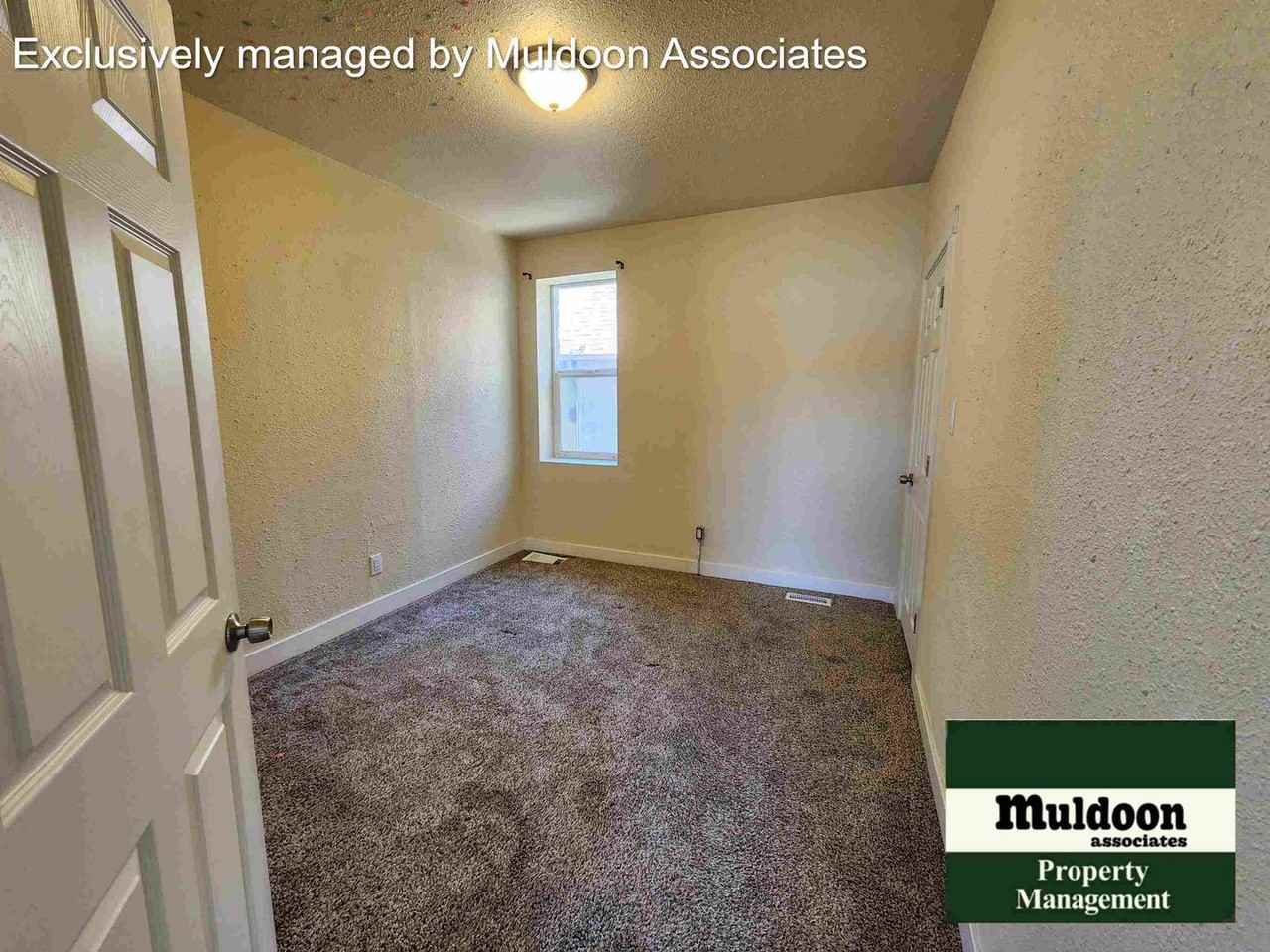 623 E Routt Ave - Photo 6 of 15