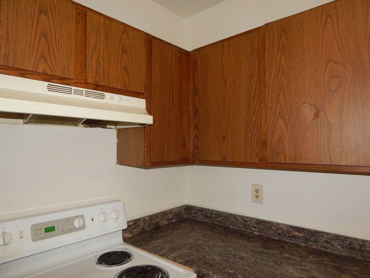117 E Laguna St - Photo 3 of 10