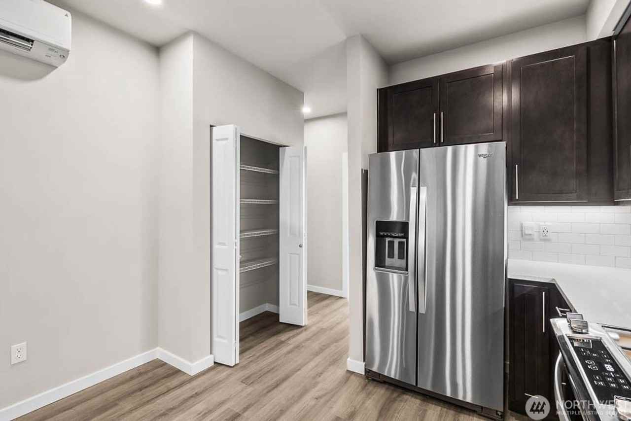 14925 44th Ave W #B2 - Photo 7 of 23